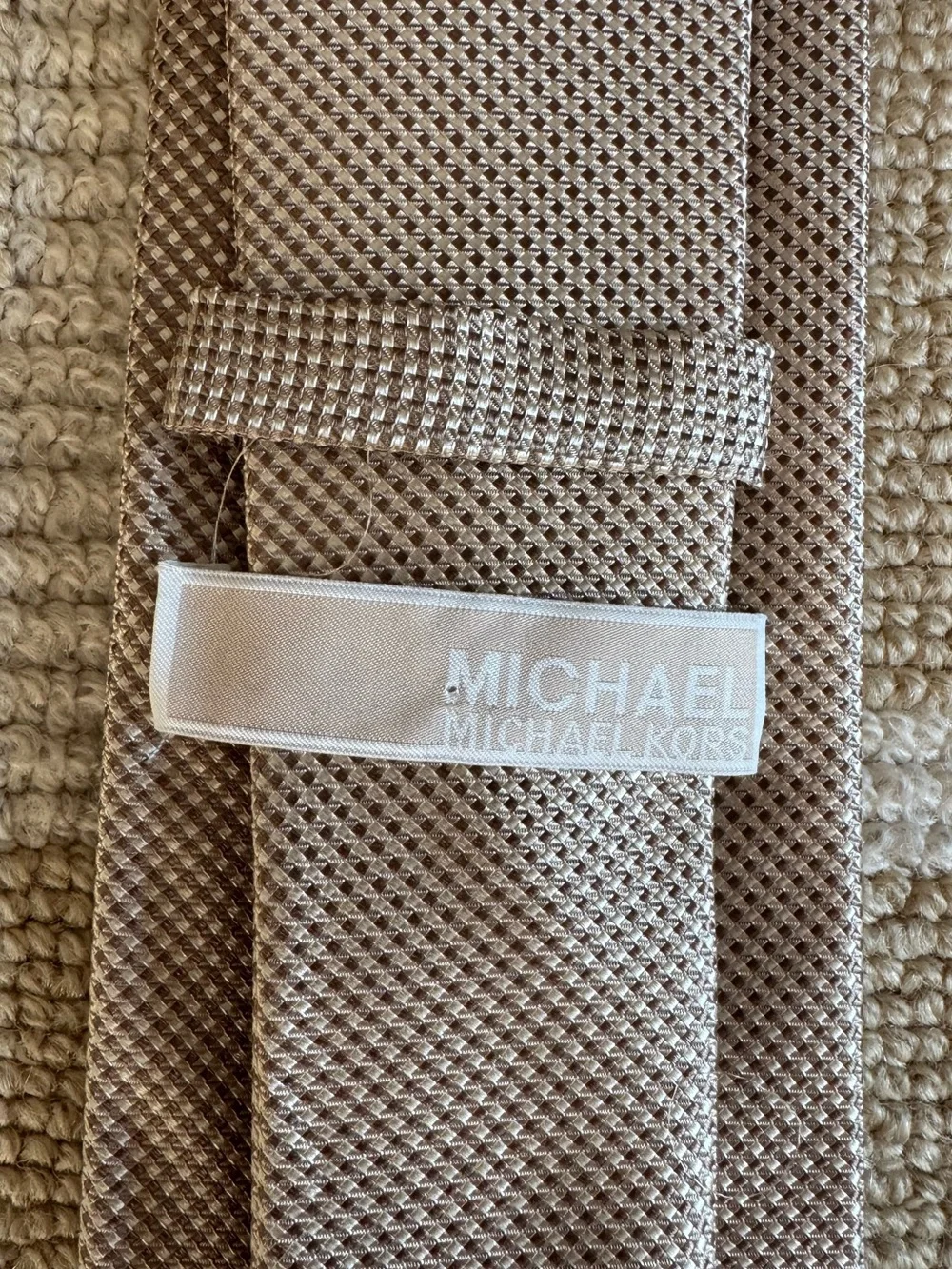 Michael Kors 100% Silk Tie Textured Champagne Beige Classic Necktie Wedding